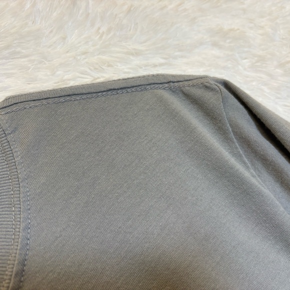 🖤 Disney Minnie Mouse Frankenstein’s Bride Graphic Tee – Size XL 🖤 - Picture 6 of 10